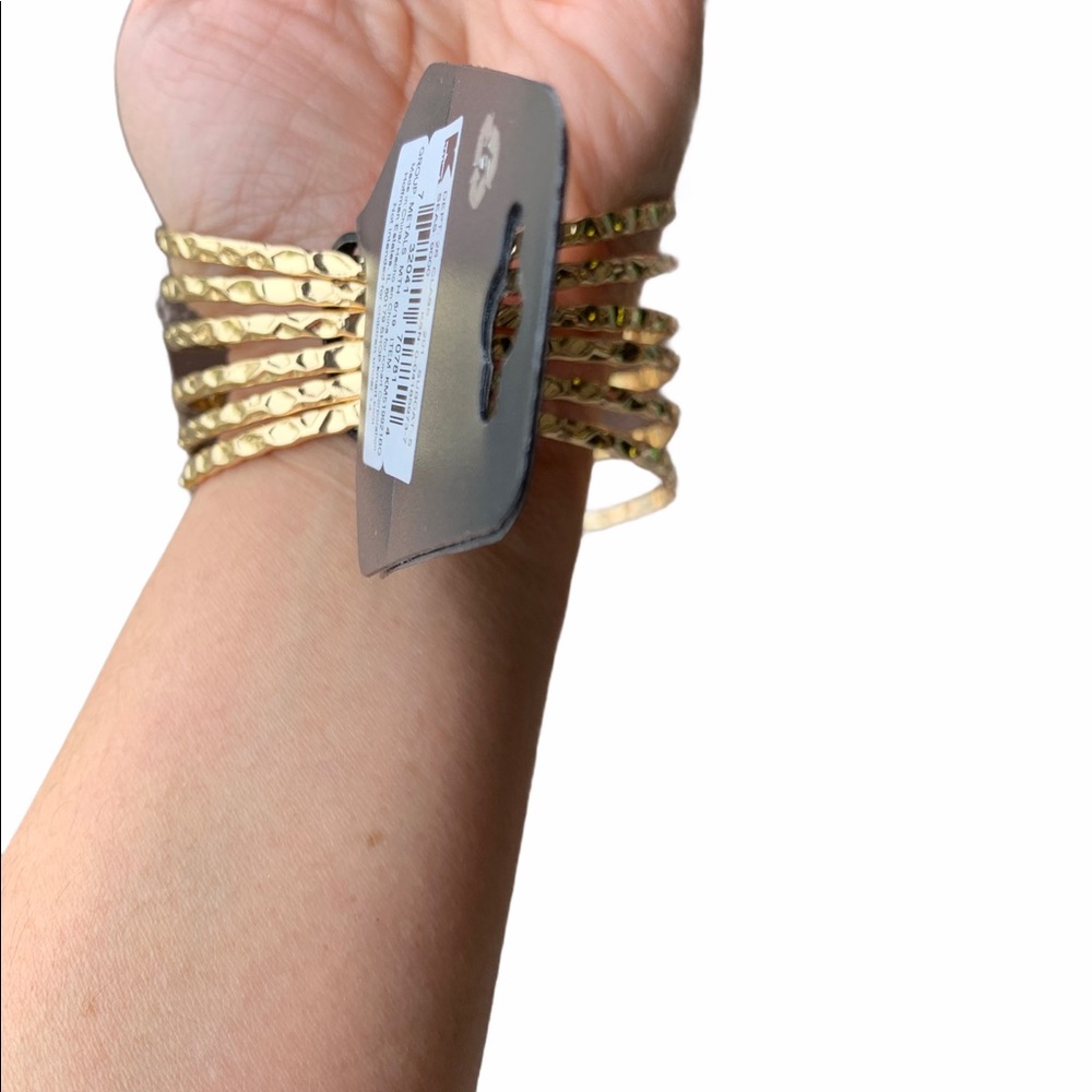 Gold colored bracelet - Picture 5 of 7